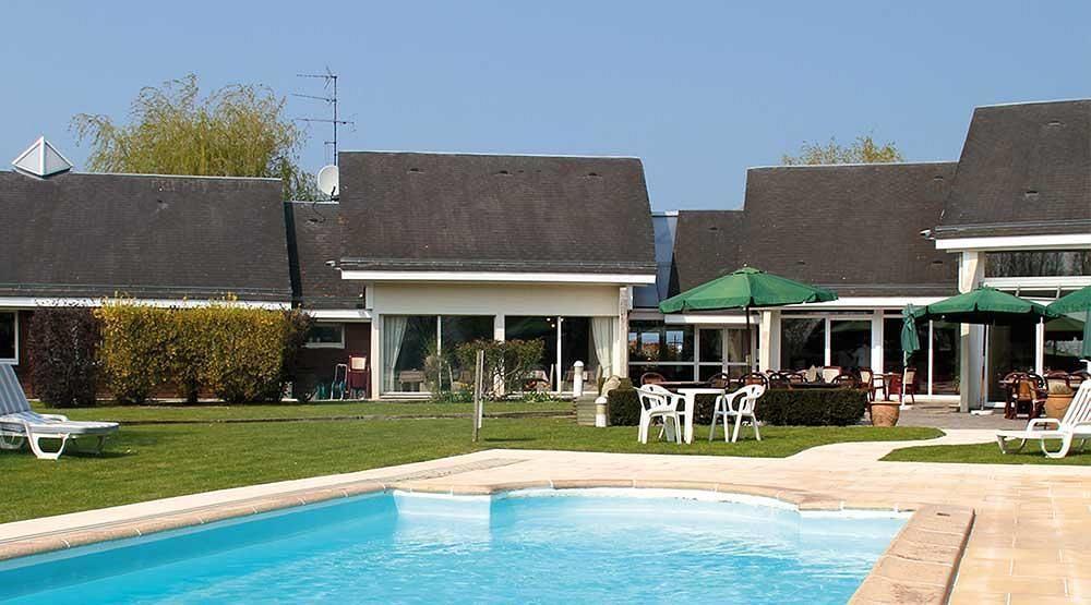 Hotel Du Golf Кабур Экстерьер фото