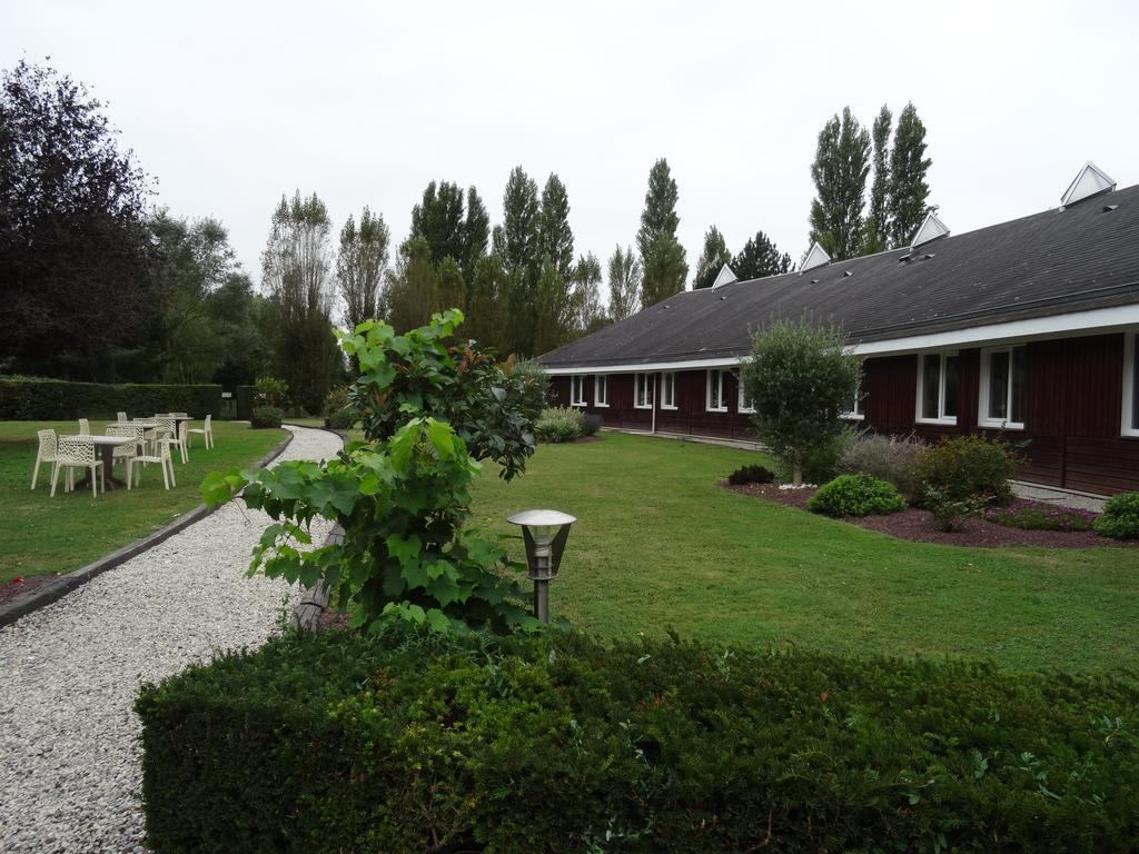 Hotel Du Golf Кабур Экстерьер фото